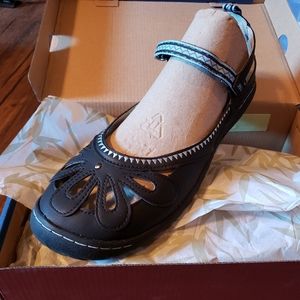 JBU slip on sandal flats